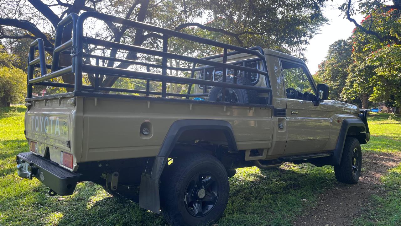 Land Cruiser Complete Upgrade 4x4 build showcase - Professional Land Cruiser transformation featuring Unka bull bar, Hella 7-inch LED spotlights, and performance lift kit for superior off-road capability. by Audio Sat 4x4